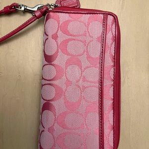 * SOLD* COACH WALLET